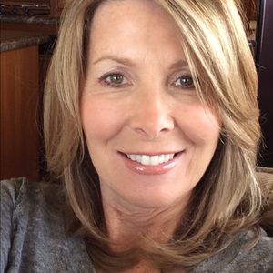 Meet your Posher, Lynn